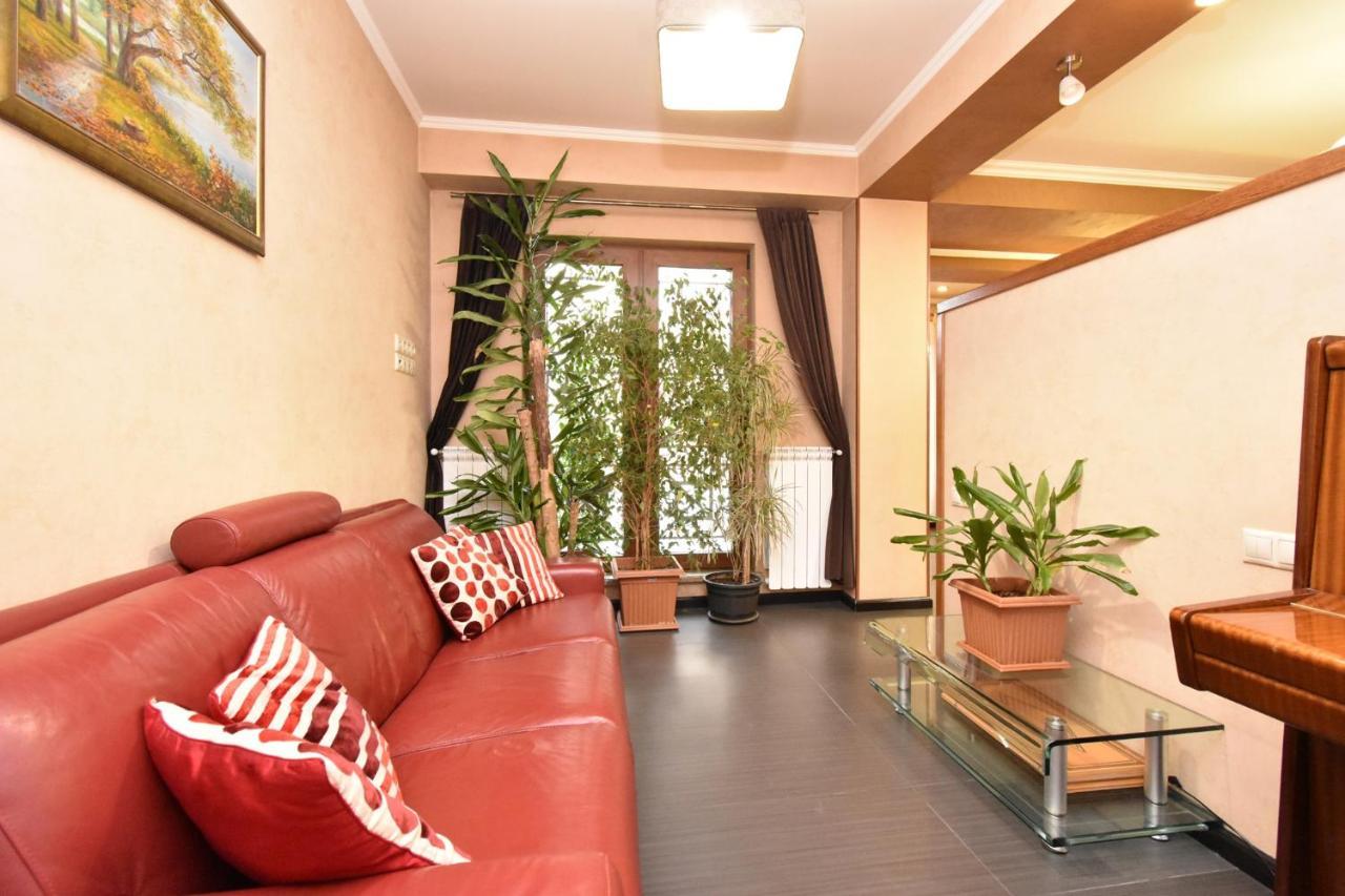 Dos Guest House Erivan Dış mekan fotoğraf