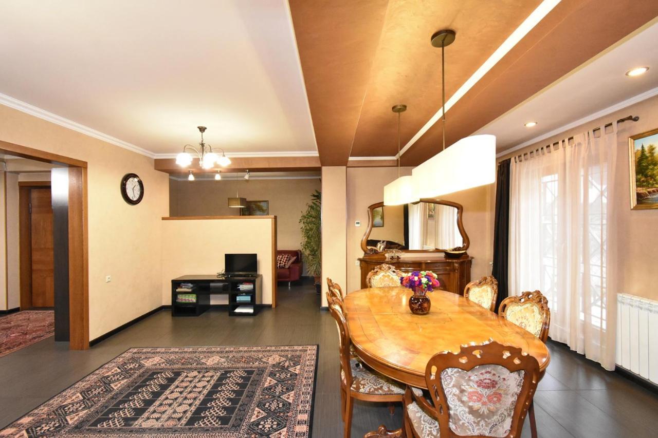 Dos Guest House Erivan Dış mekan fotoğraf