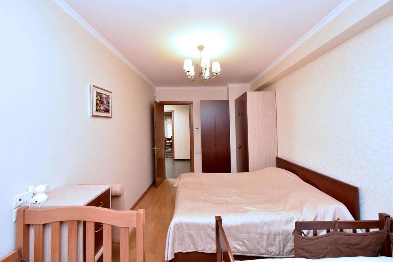 Dos Guest House Erivan Dış mekan fotoğraf