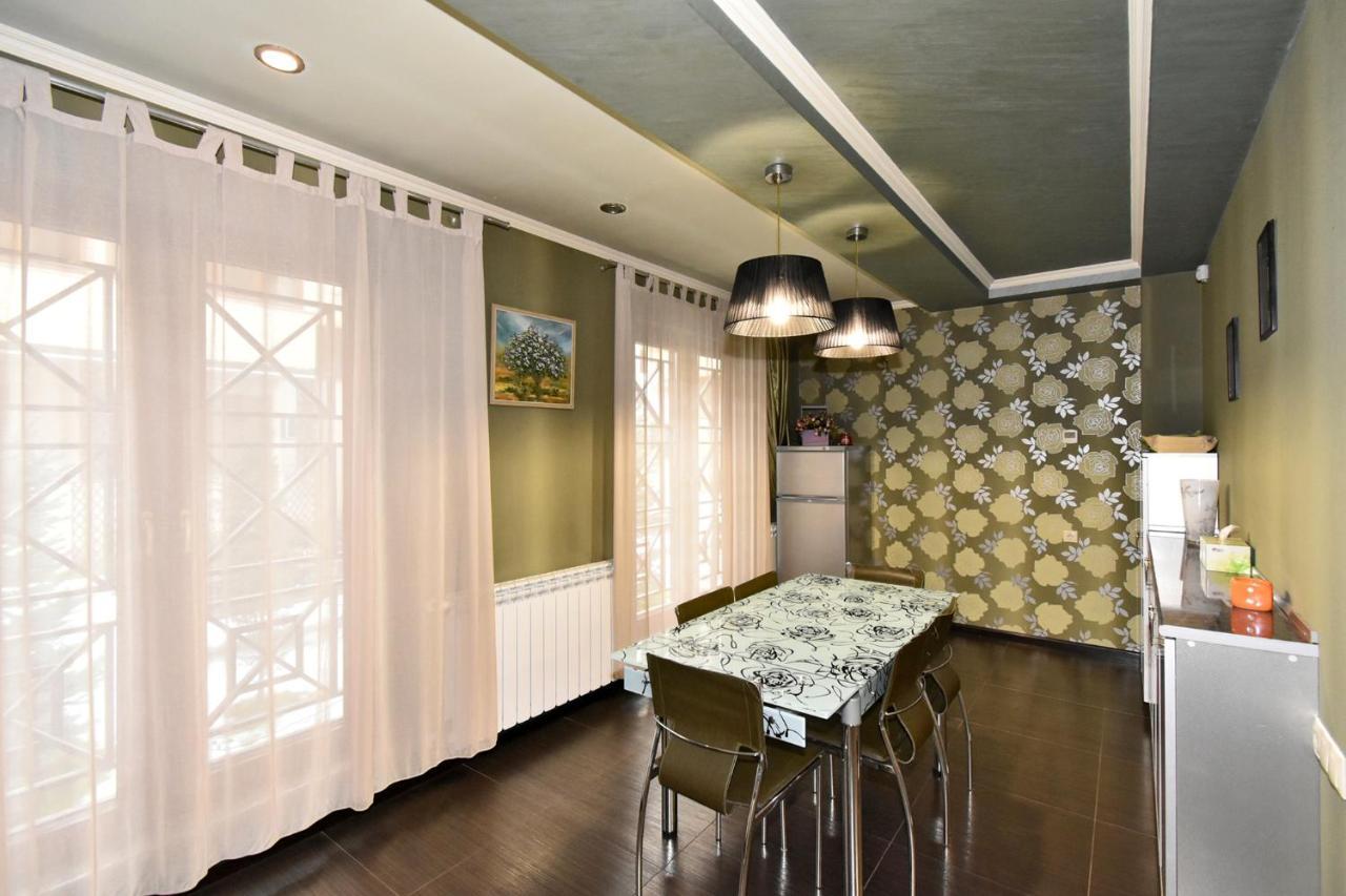 Dos Guest House Erivan Dış mekan fotoğraf